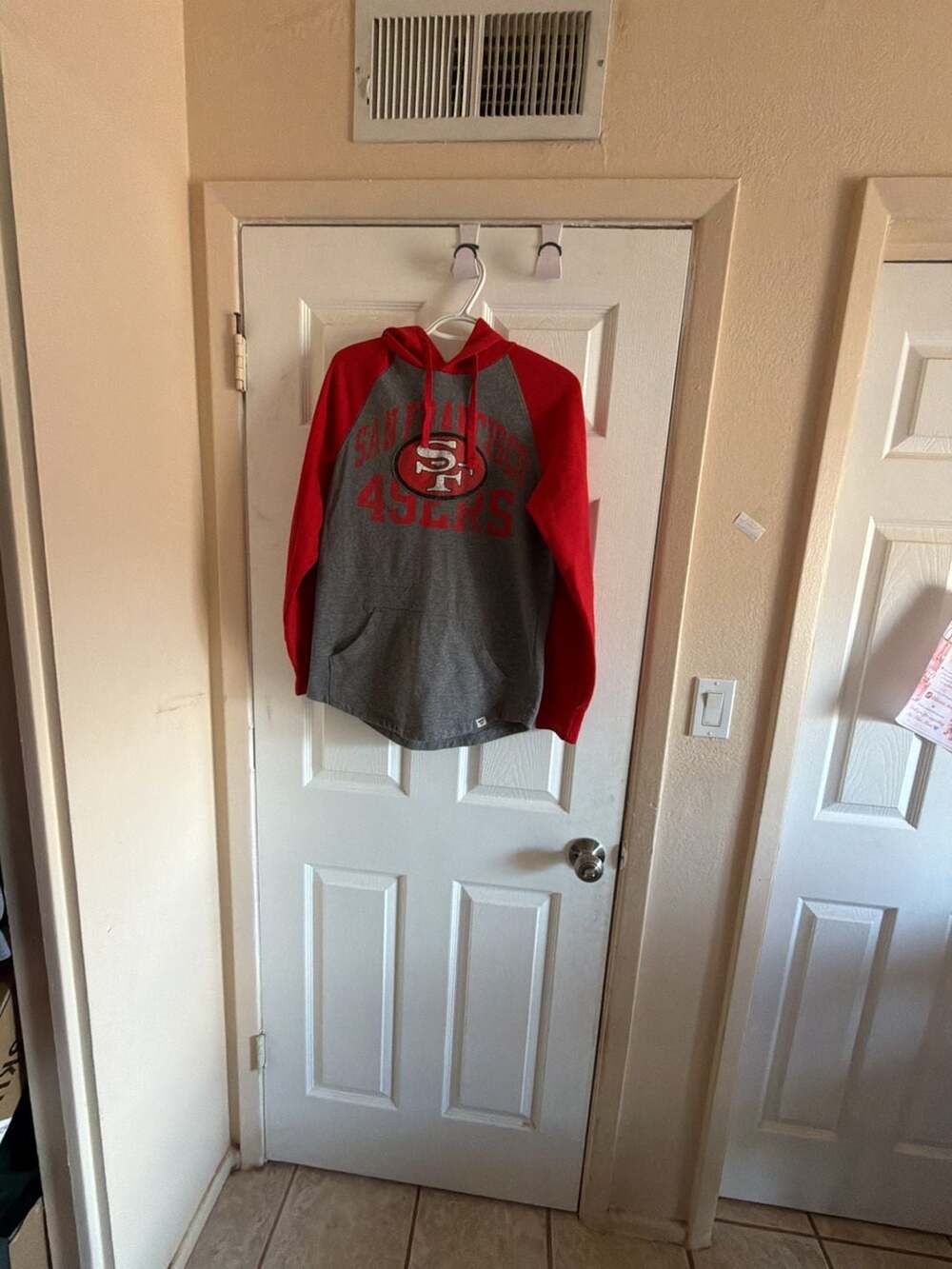San Francisco 49ers Fanatics Gray and Scarlet By Design Raglan Pullover Hoodie